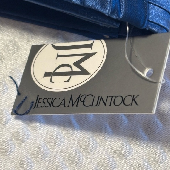 Jessica McClintock Navy Satin Pleated Clutch with Rhinestone Detail and Chain - Picture 2 of 9